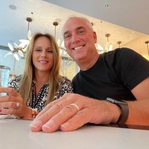 Meet your Posher, Laurie